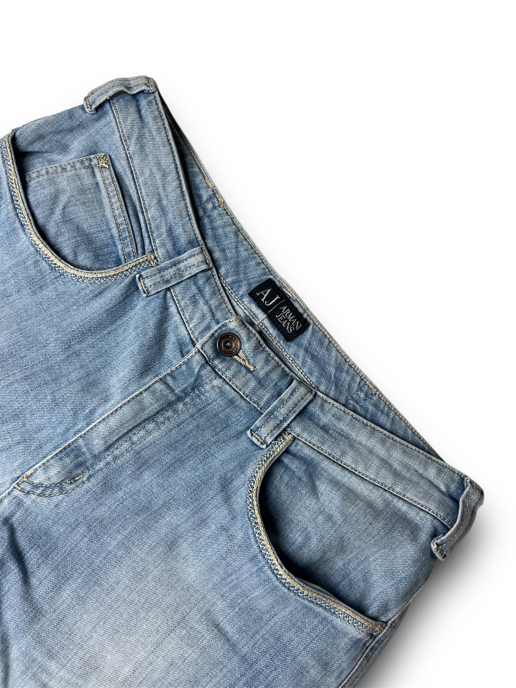 Armani Jeans (L)