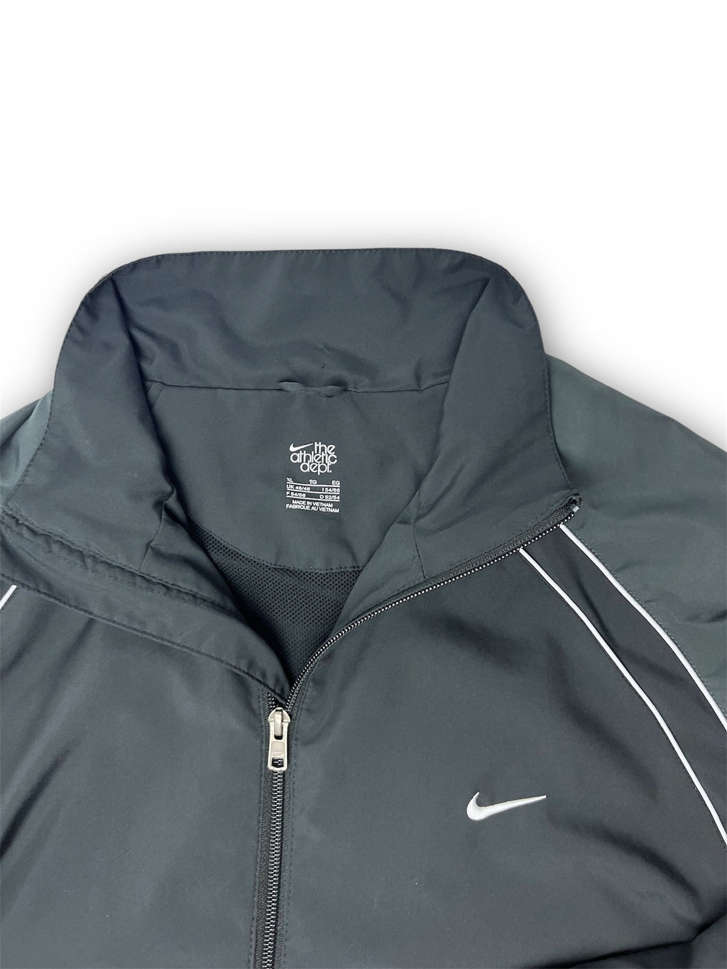 Nike Tracksuit (XL)